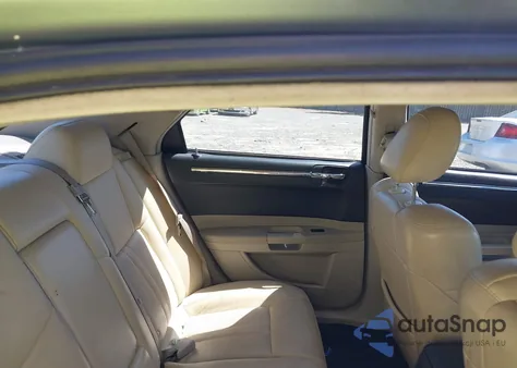 2007 Chrysler 300 Touring z USA, uszkodzony, nr VIN 2C3KA53G87H693888